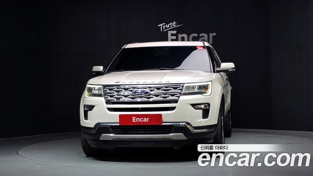 Ford Explorer 2018 — photo 3