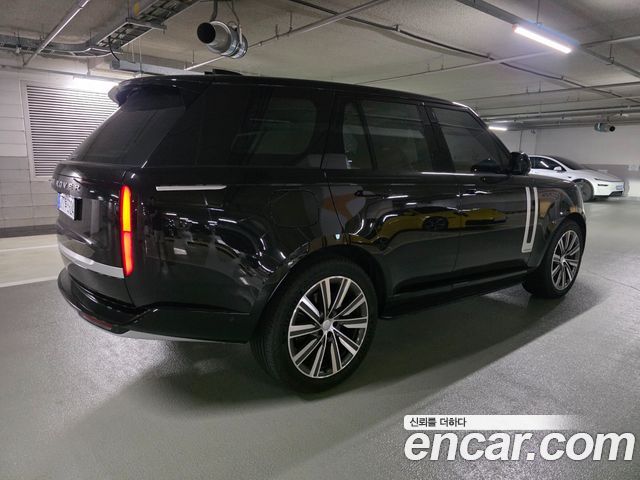Land Rover Range Rover 2025 — photo 4