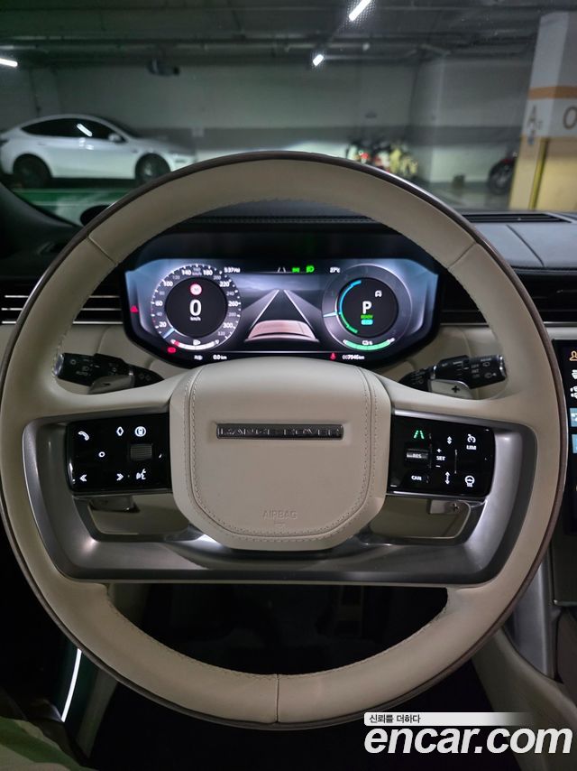 Land Rover Range Rover 2025 — photo 8