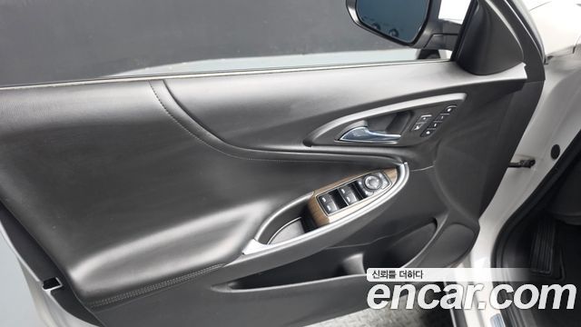 Chevrolet Korea Malibu 2017 — photo 14