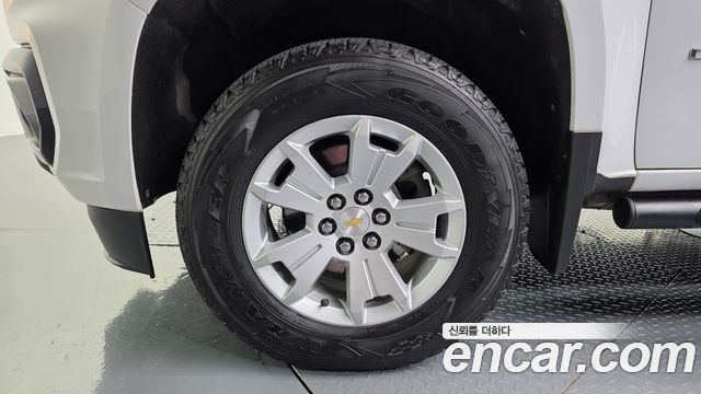 Chevrolet Korea Colorado 2022 — photo 5