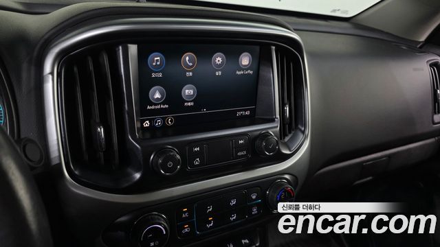 Chevrolet Korea Colorado 2022 — photo 20