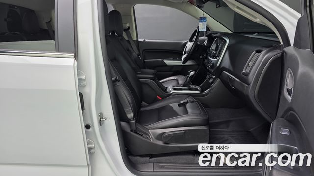 Chevrolet Korea Colorado 2022 — photo 16