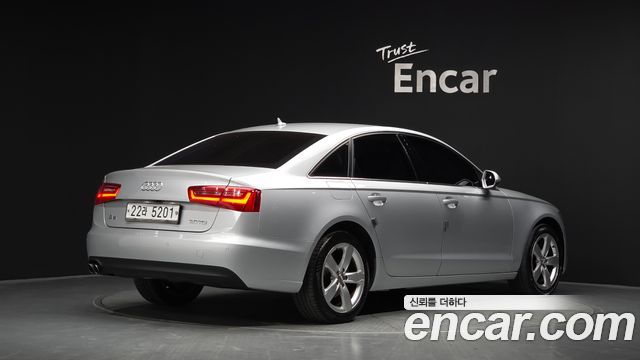 Audi A6 2014 — photo 2