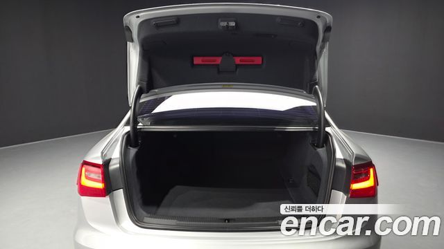 Audi A6 2014 — photo 20