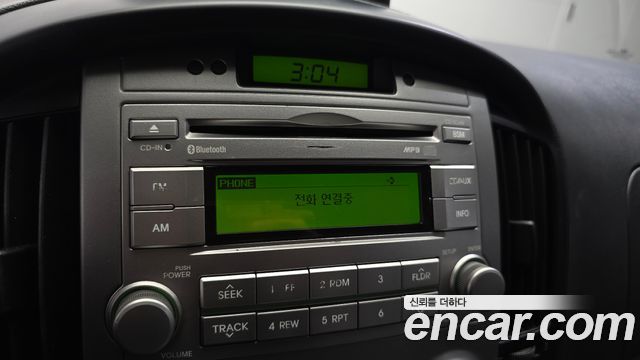 Hyundai Starex 2016 — photo 17