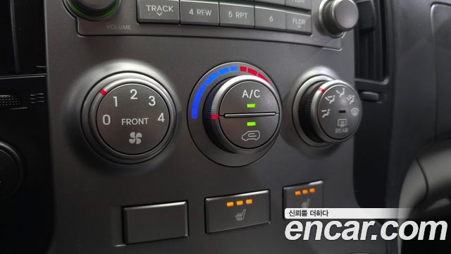 Hyundai Starex 2016 — photo 18