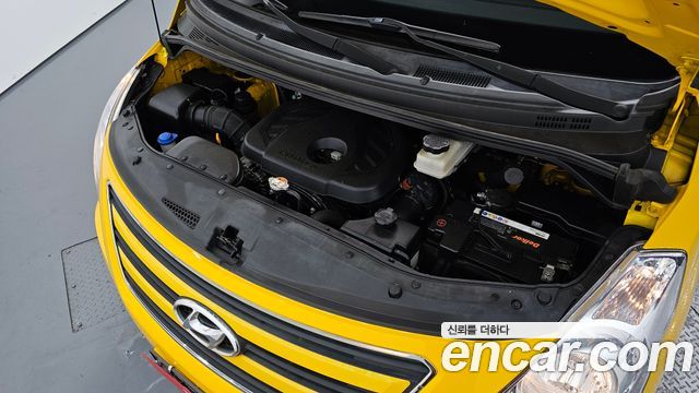 Hyundai Starex 2016 — photo 6