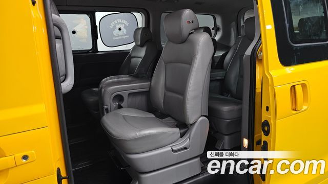 Hyundai Starex 2016 — photo 12