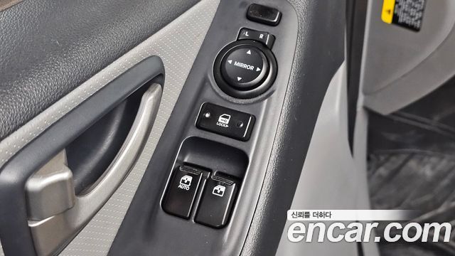Hyundai Starex 2016 — photo 20