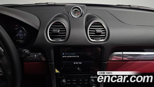 Porsche 718 2024 — photo 18