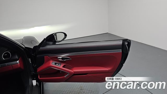 Porsche 718 2024 — photo 14