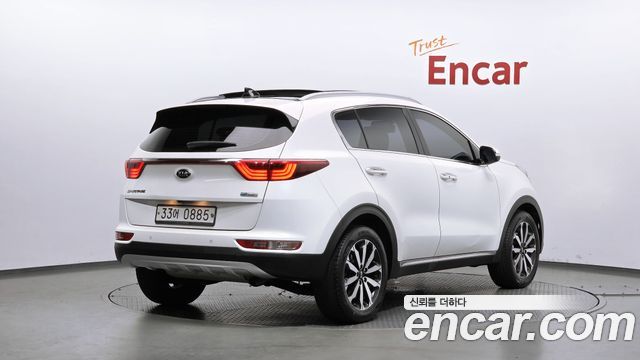 Kia Sportage 2016 — photo 2