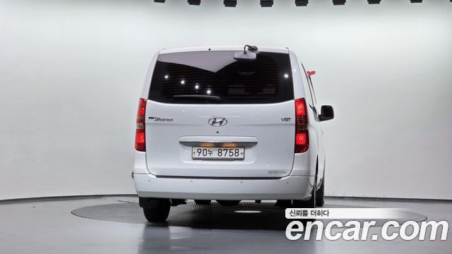 Hyundai Starex 2016 — photo 4