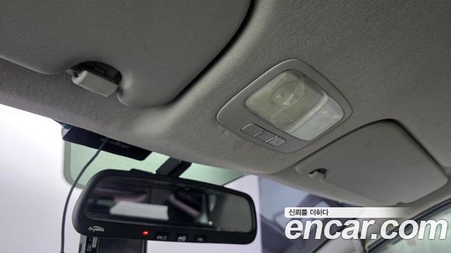 Hyundai Starex 2016 — photo 18