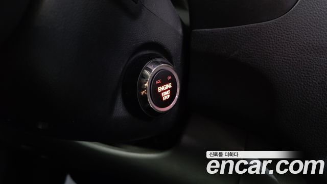 Hyundai Starex 2016 — photo 19