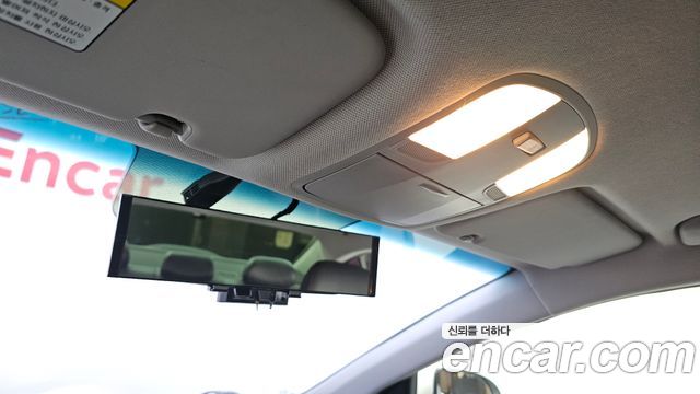 Hyundai AVANTE 2016 — photo 16
