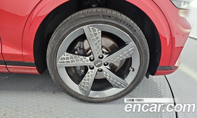 Genesis GV70 2023 — photo 7