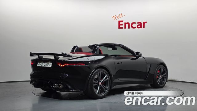 Jaguar F-TYPE 2019 — photo 2
