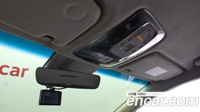 Genesis G80 2021 — photo 24