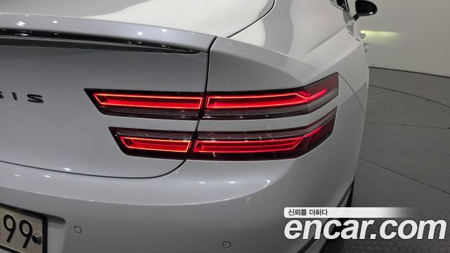 Genesis G80 2021 — photo 9