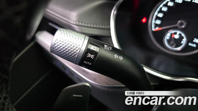 Genesis G80 2021 — photo 29
