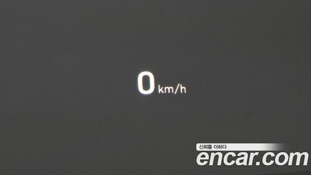 Genesis EQ900 2016 — photo 23