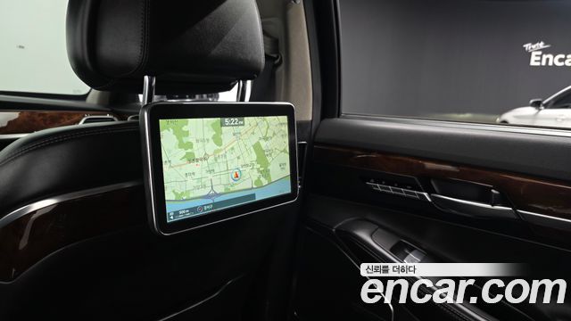 Genesis EQ900 2016 — photo 25
