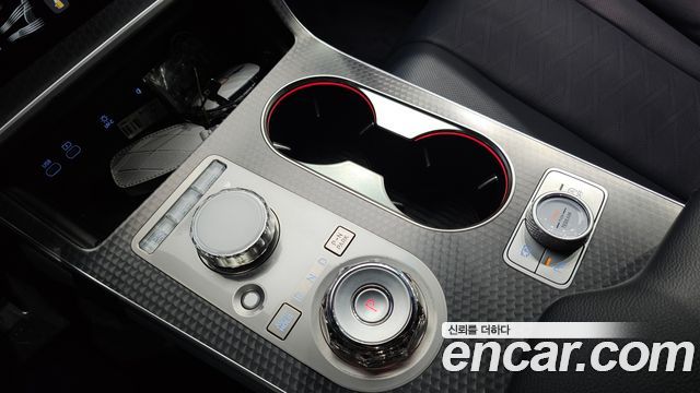 Genesis GV80 2024 — photo 9