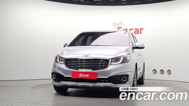 Kia Canival 2015 — photo 3