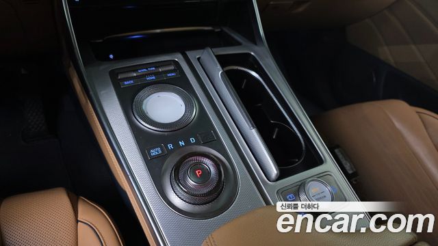 Genesis GV80 2020 — photo 9