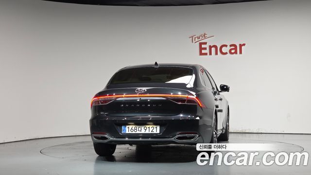 Hyundai Grandeur 2021 — photo 4