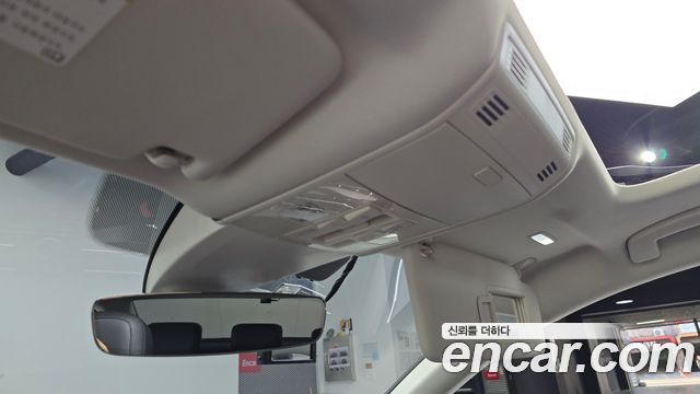 Volkswagen Passat 2018 — photo 16