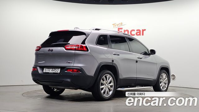 Jeep Cherokee 2016 — photo 2