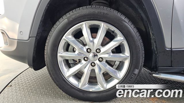 Jeep Cherokee 2016 — photo 5
