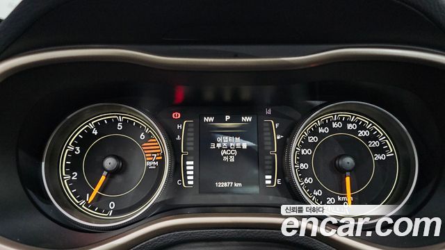 Jeep Cherokee 2016 — photo 8