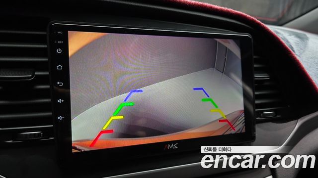 Hyundai AVANTE 2018 — photo 22