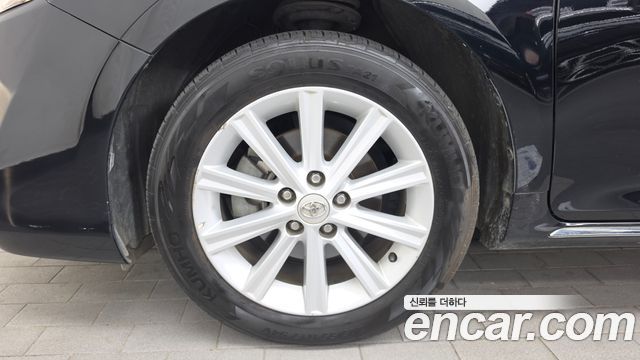 Toyota Camry 2012 — photo 5