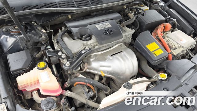 Toyota Camry 2012 — photo 6