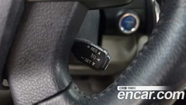 Toyota Camry 2012 — photo 19