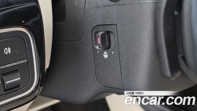 Mercedes-Benz A-Class 2025 — photo 14