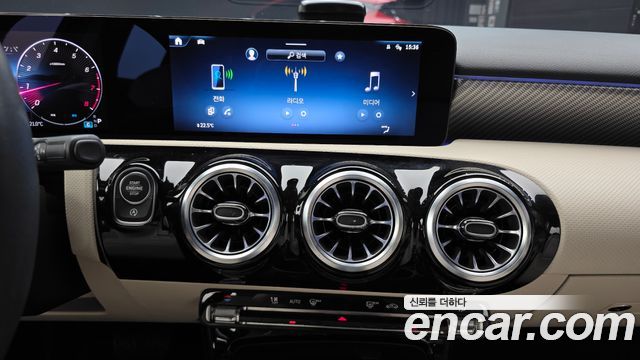 Mercedes-Benz A-Class 2025 — photo 20
