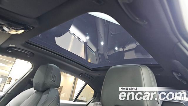 BMW 5-Series 2024 — photo 26
