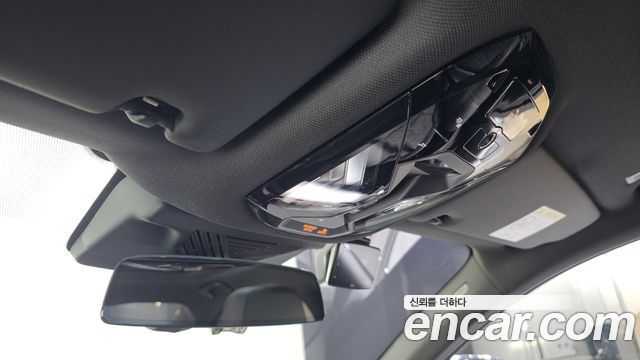 BMW 5-Series 2024 — photo 30