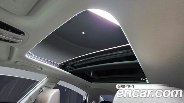 Kia K7 2016 — photo 17