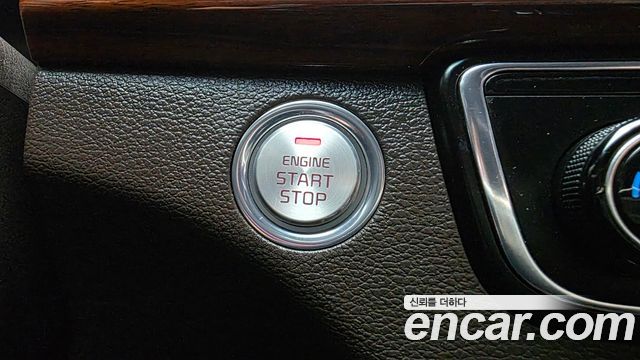 Kia K7 2016 — photo 20