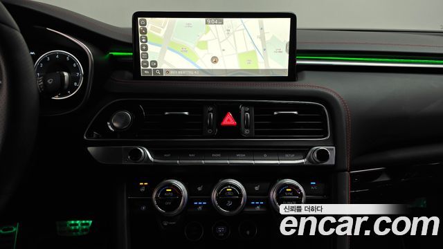 Genesis G70 2021 — photo 18