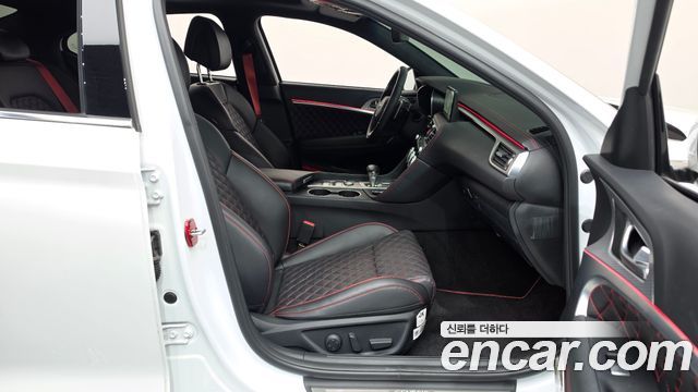 Genesis G70 2021 — photo 16