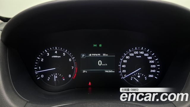Genesis G80 2017 — photo 11
