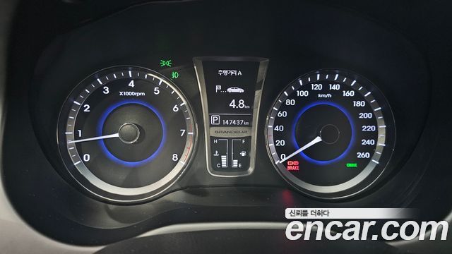 Hyundai Grandeur 2012 — photo 11